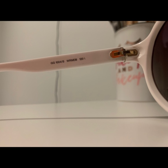 Gucci GG Sunglasses - Picture 5 of 8